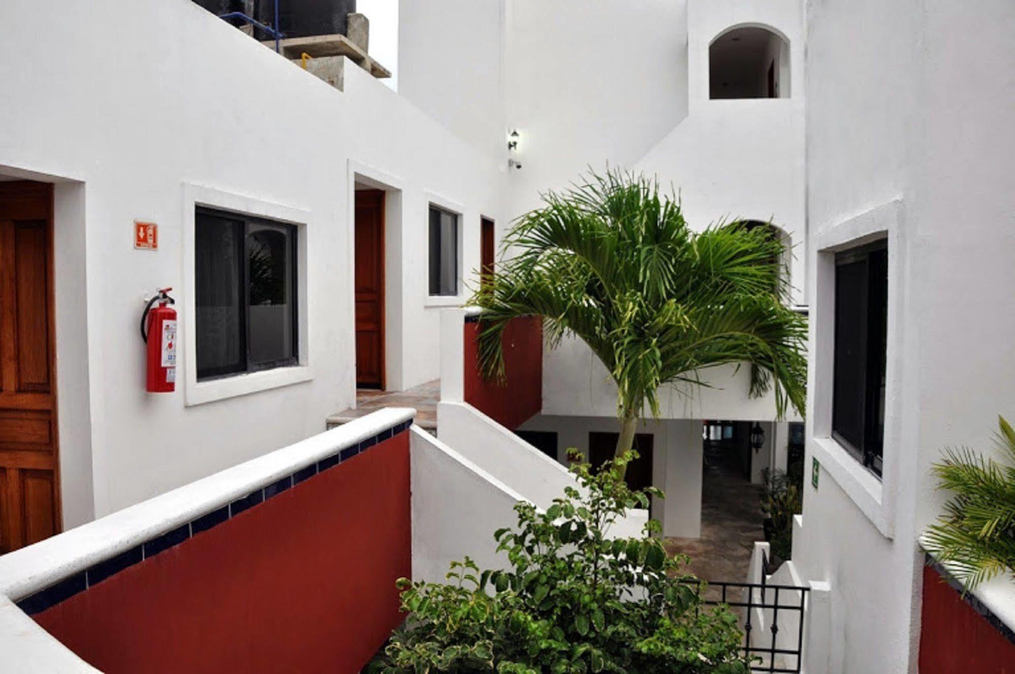 Chac Chi Hotel & Suites Isla Mujeres Luaran gambar