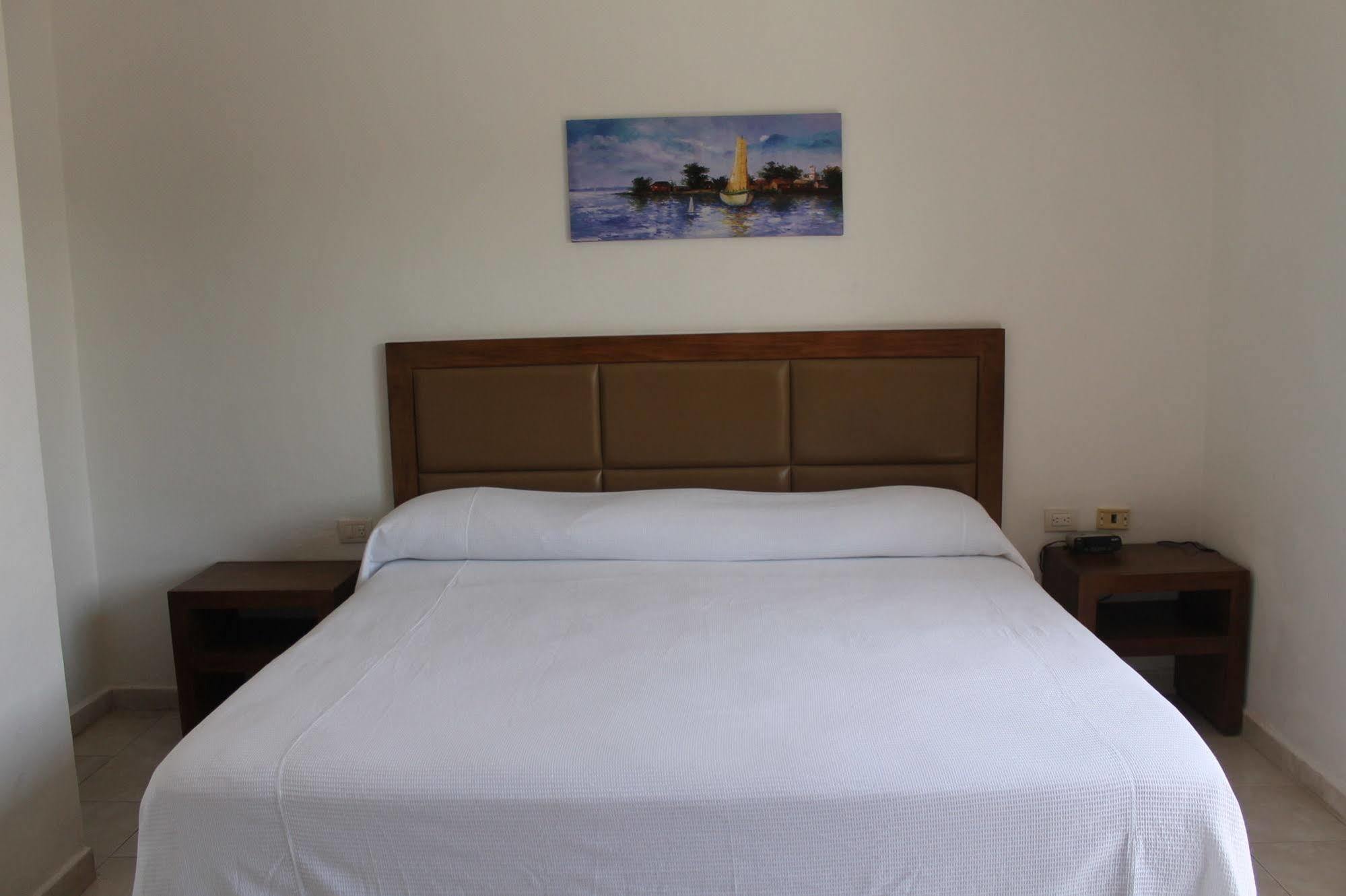 Chac Chi Hotel & Suites Isla Mujeres Luaran gambar