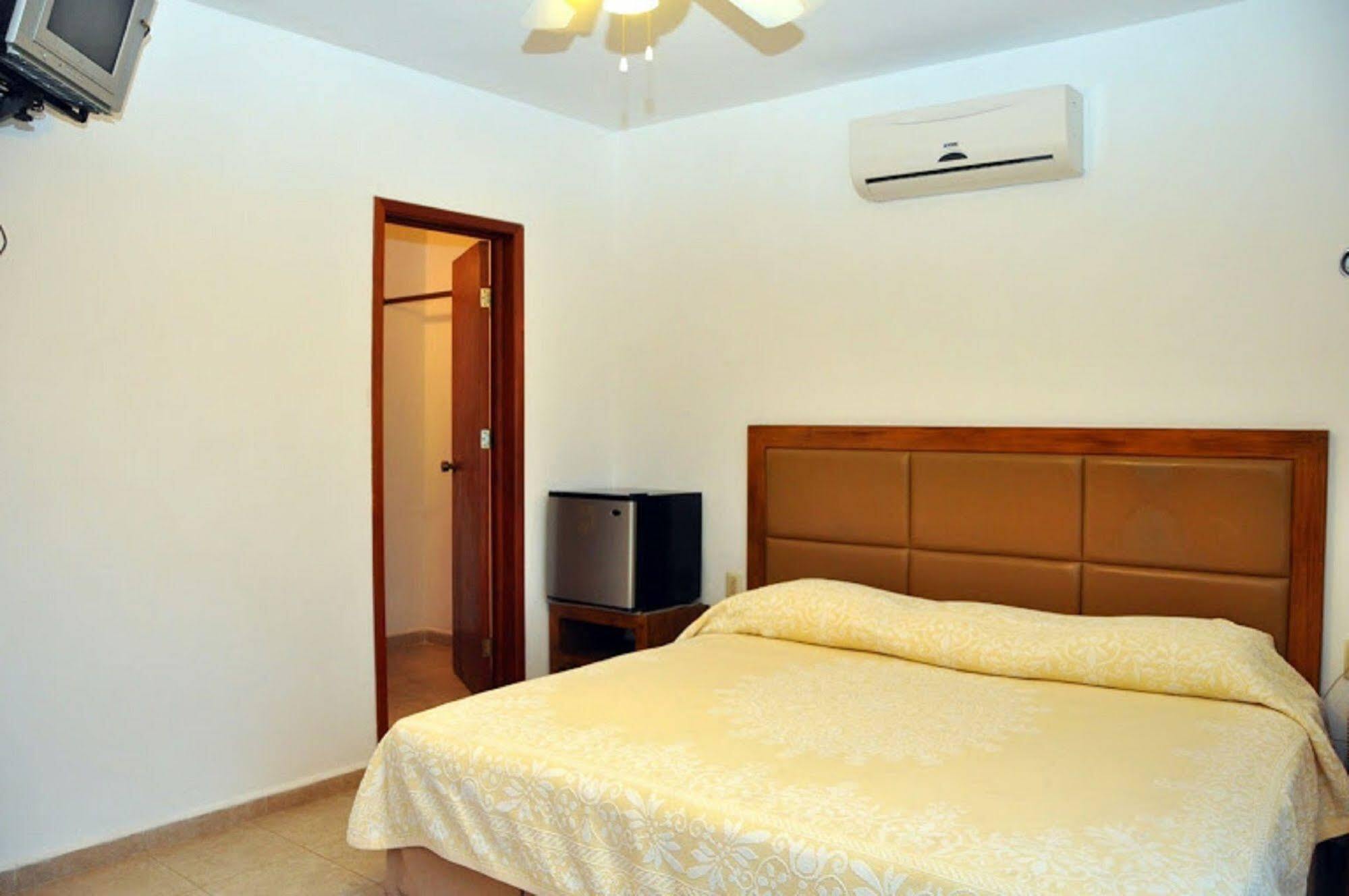 Chac Chi Hotel & Suites Isla Mujeres Luaran gambar